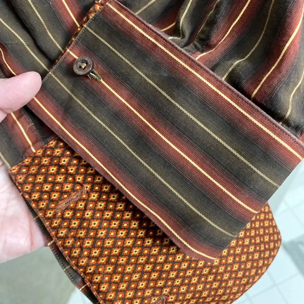 Banana Republic Men’s XL Shirt Vintage Y2K‎ Contrasting Cuffs